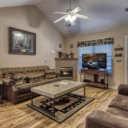 Rock Of Ages, Hot Tub, Game Room, Wifi, 1089 Free Tickets Each Paid Day, Dollywood And More Pigeon Forge Dış mekan fotoğraf