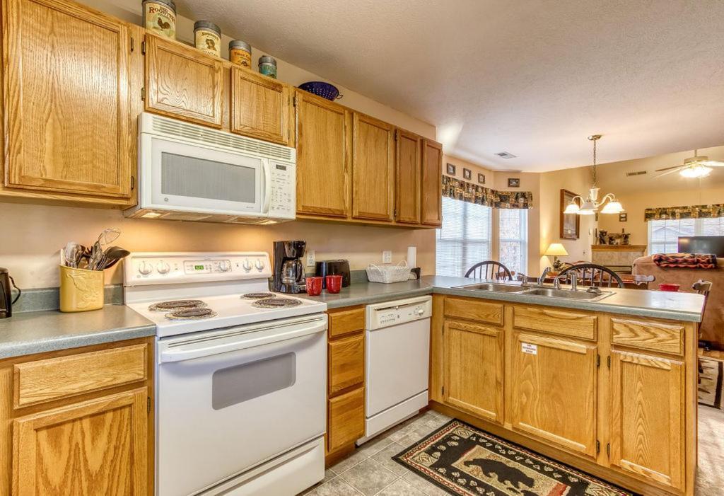 Rock Of Ages, Hot Tub, Game Room, Wifi, 1089 Free Tickets Each Paid Day, Dollywood And More Pigeon Forge Dış mekan fotoğraf